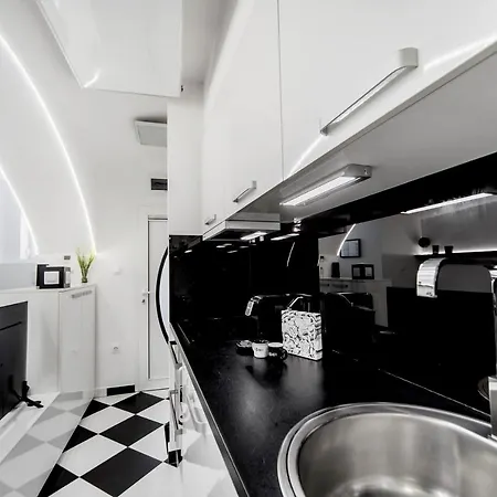 Apartment Black And White *