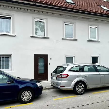 Apartman Black And White Ljubljana